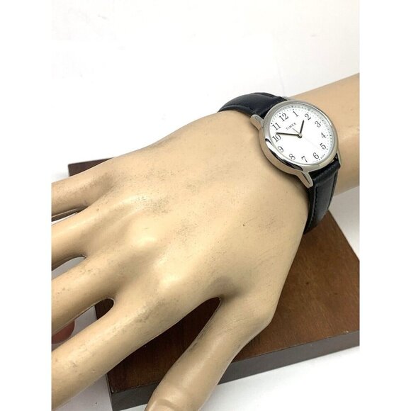 Timex Women's Watch TW2V69100 Indiglo Quartz White Dial Black Leather Ba… - Picture 4 of 14